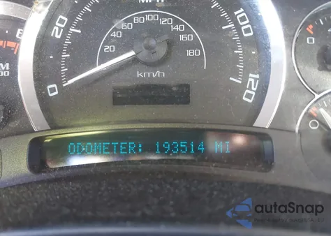 2004 Cadillac Escalade Standard из США, поврежденный, VIN 1GYEK63N44R168911